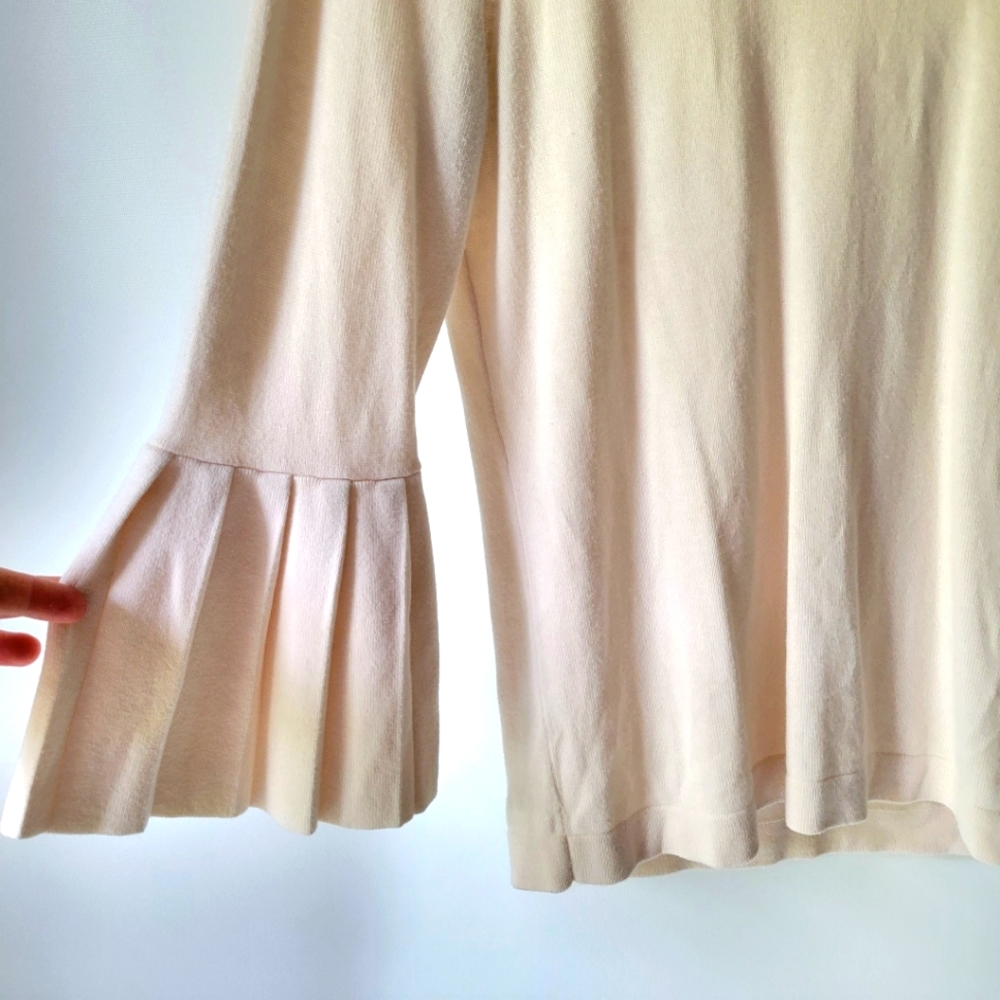 Banana Republic 60% Cotton Sweater With Pleated Sleeves Sz Small